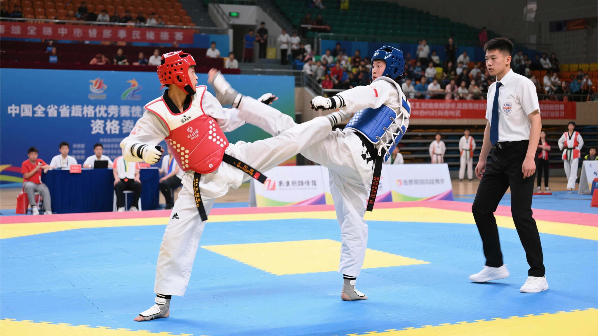 本次资格赛吸引了来自全国各地数百名优秀运动员参与，